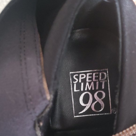 Speed limit 98 Knee High Boots SZ 6.5 - Picture 8 of 15